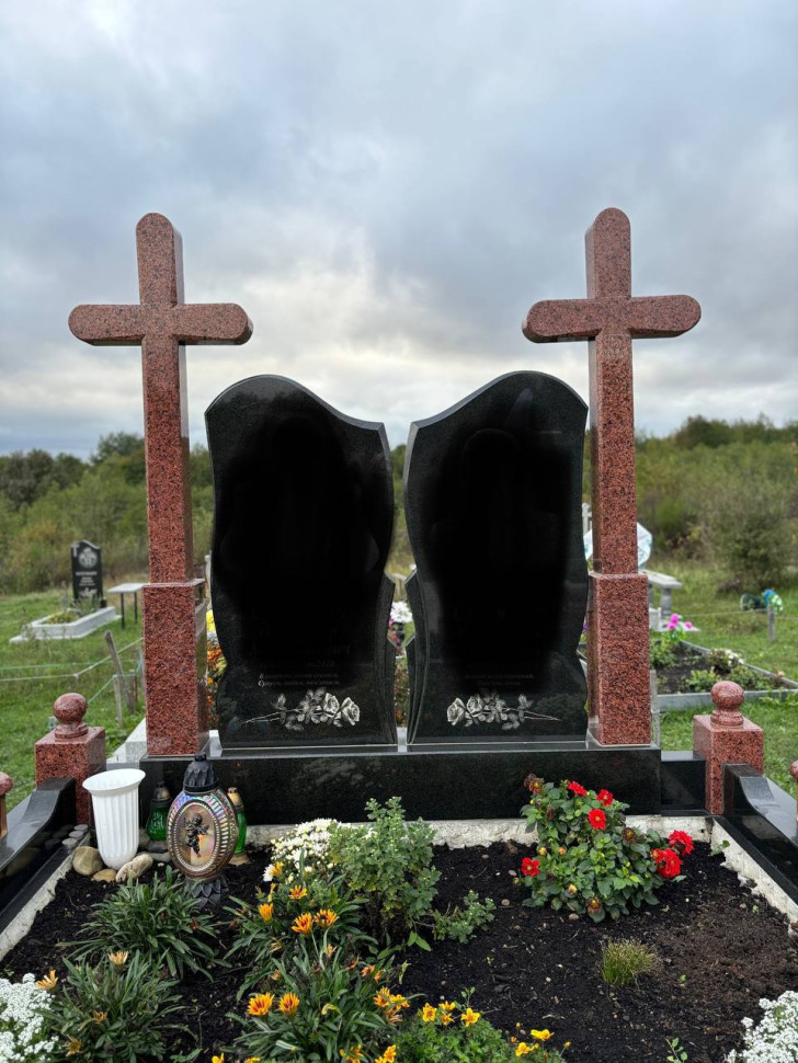 Двойной памятник ПП-19