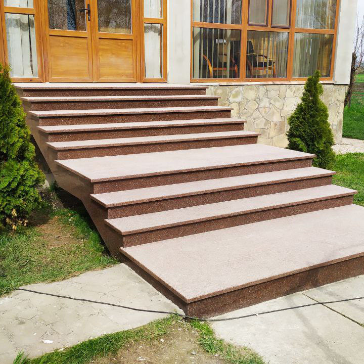 Лестница из гранита Л-22